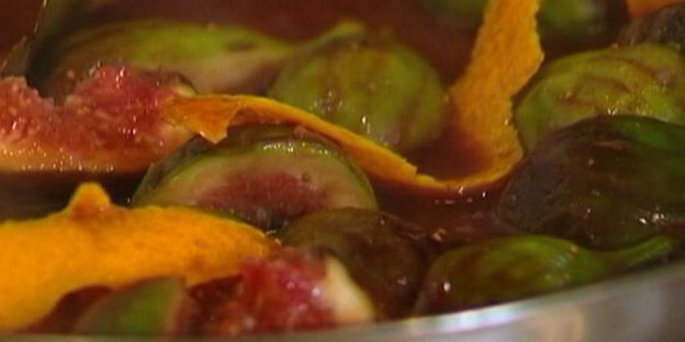 рисовая каша со свежим инжиром и пряностями