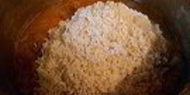 русская полевая рисовая каша с мясом