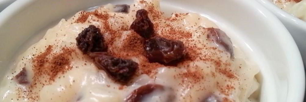 Сытная рисовая каша с изюмом