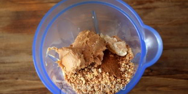 арахисовый протеиновый коктейль