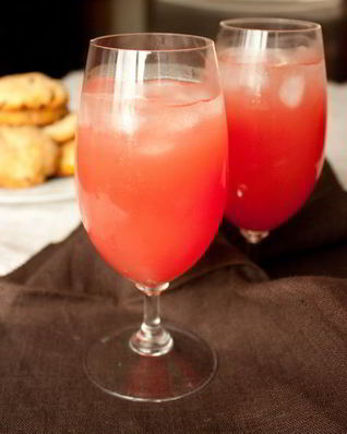 Арбузно-имбирный напиток