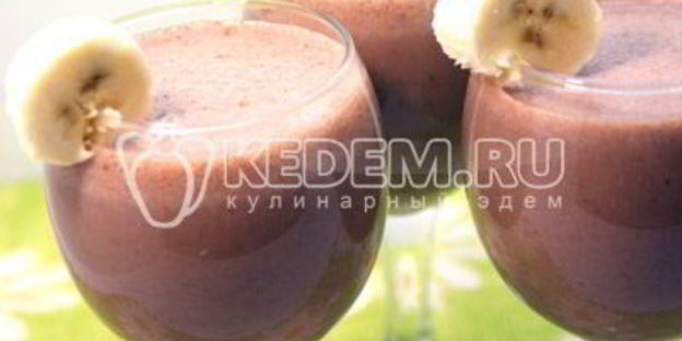 бананово-шоколадный коктейль