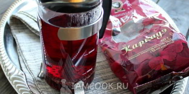 чай с каркаде и лавандой