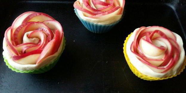 чайные розочки в слоеном тесте