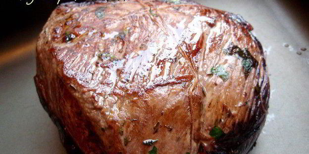 говядина тушенная с овощами