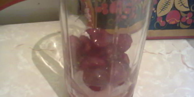 холодный чай с вишней