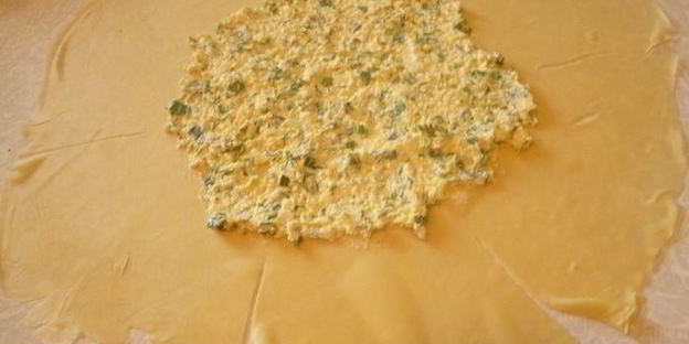 плацинды с творогом и зеленью