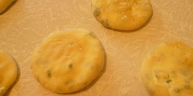 плацинды с творогом и зеленью