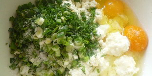 плацинды с творогом и зеленью