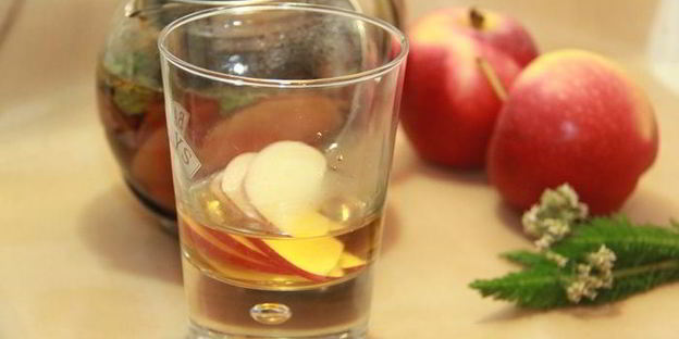 пряный яблочный чай