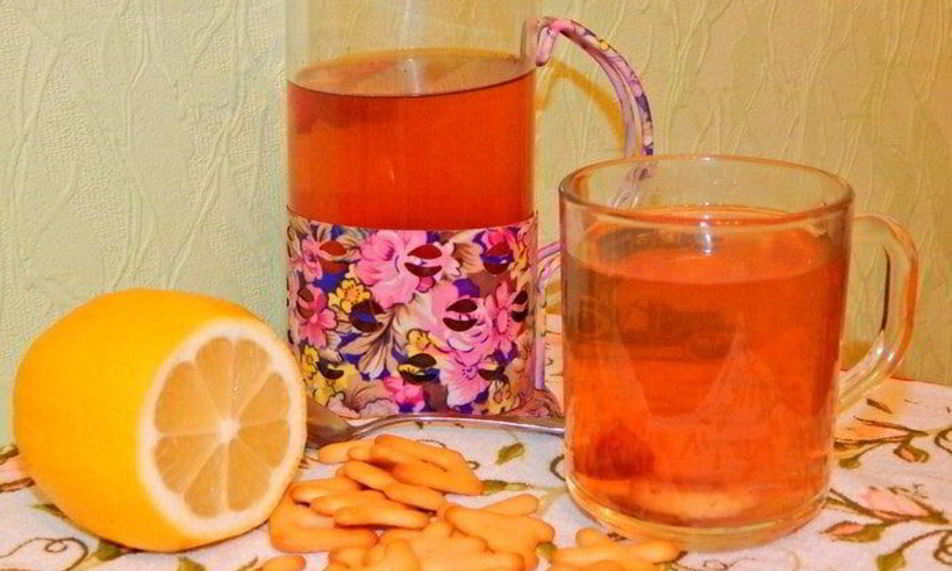 Рецепт зеленого чая с клубникой и бананом