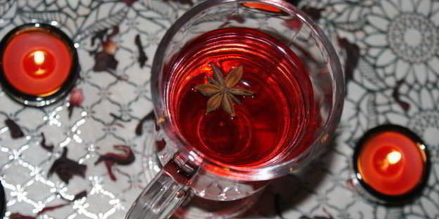 безалкогольный глинтвейн из каркаде