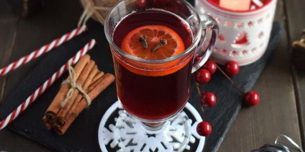 безалкогольный клюквенный глинтвейн