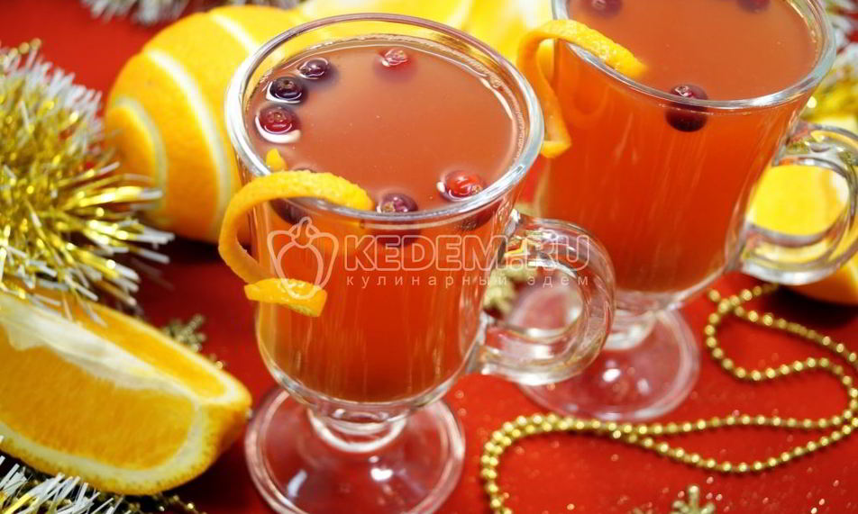 Рецепт глинтвейна из белого вина с апельсином и клюквой