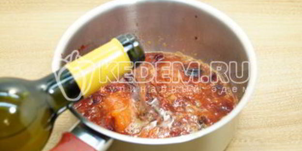 глинтвейн из белого вина с апельсином и клюквой