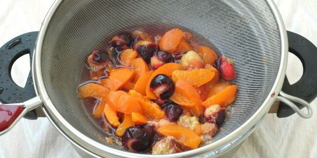 кисель из терна и абрикосов