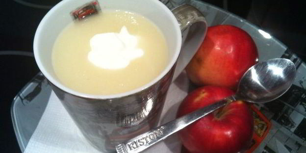яблочно-молочный кисель