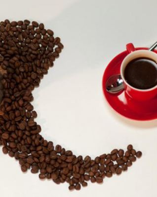 Кофе в гейзерной кофеварке