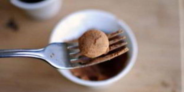 шоколадные трюфели с корицей и кофе