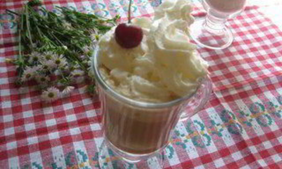 Рецепт кофейно-вишневого коктейль утреннее наслаждение