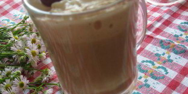 кофейно-вишневый коктейль утреннее наслаждение