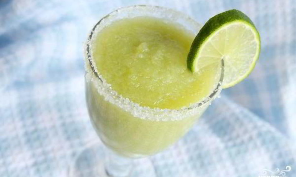 Рецепт коктейля иза яблоки и сельдереи