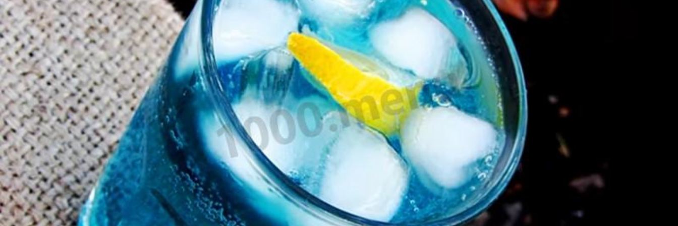 Коктейль с Блю Кюрасао