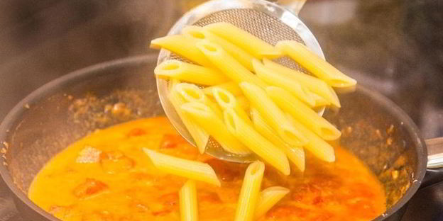 пенне с водкой