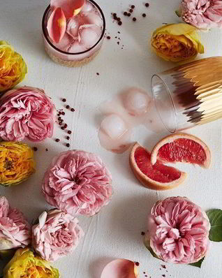 Розовый коктейль