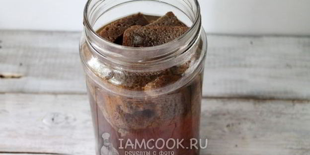 домашний квас из бородинского хлеба