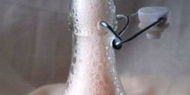 клубнично-карамельный квас