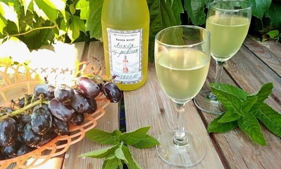 Рецепт ликера иза ревени