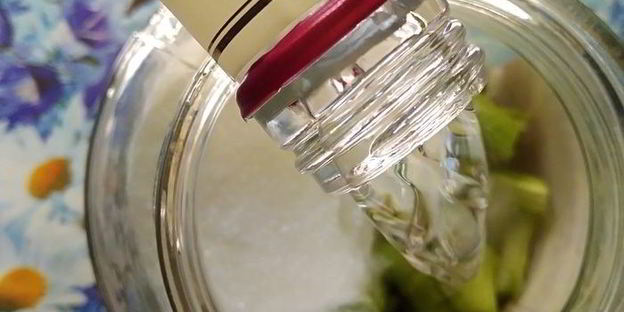 ликер из ревеня