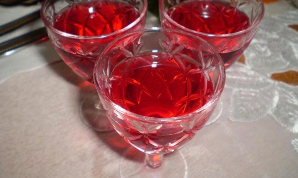 Рецепт вишневого ликера рубин