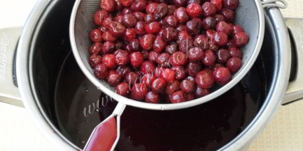 вишневый ликер