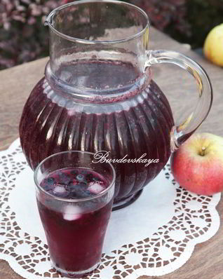 Черничный лимонад