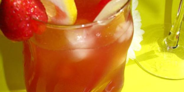 имбирно-клубничный лимонад