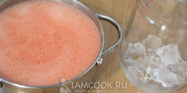 клубничный лимонад