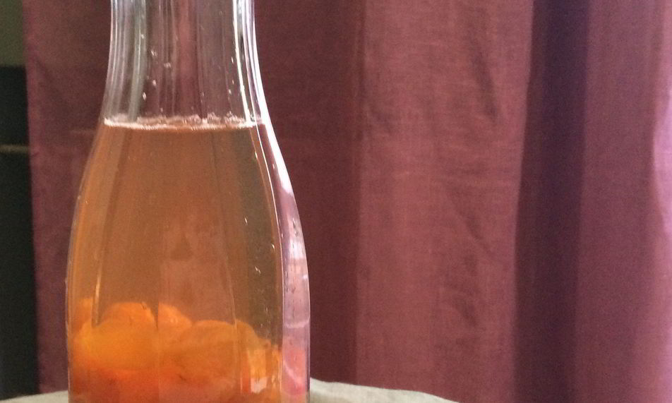 Рецепт лимонада из алычи с тимьяном и шалфеем