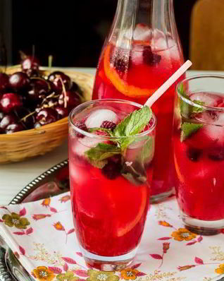 Малиновый лимонад с лимончелло