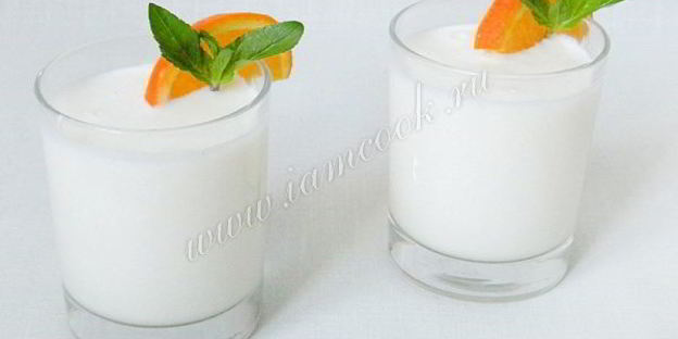 коктейль из молока с ананасовым соком