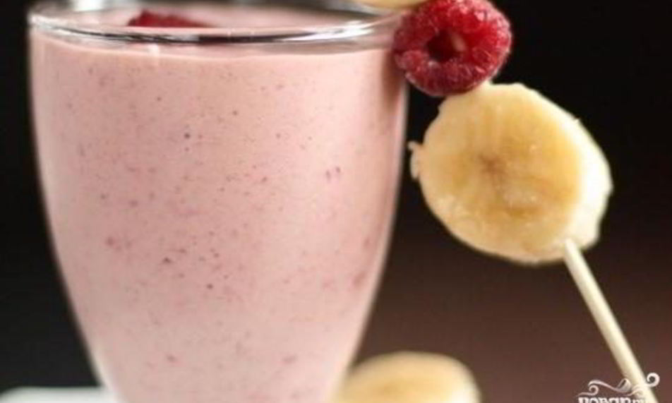 Рецепт молочного коктейля с бананом