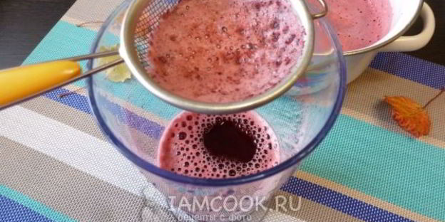морс из черноплодной рябины