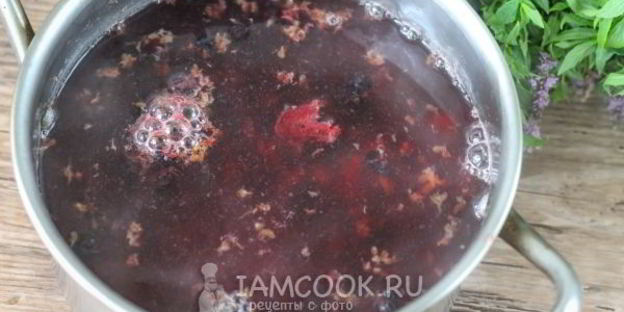 морс из замороженной черной смородины