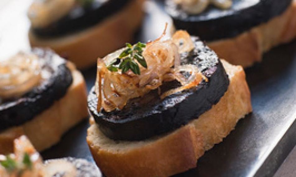 Рецепт жареной испанской морсилья с луком