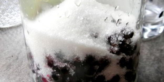 наливка из черной смородины