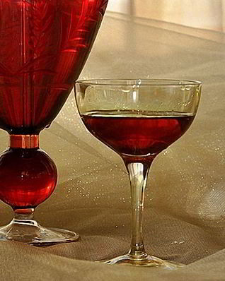 Настойка вишневая на спирту