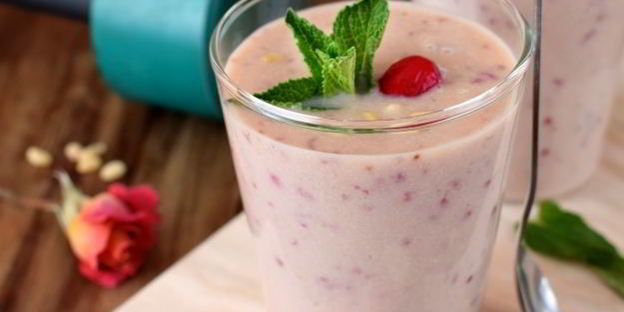 протеиновый коктейль с кедровой мукой