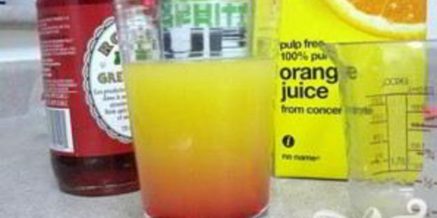 радужный безалкогольный напиток