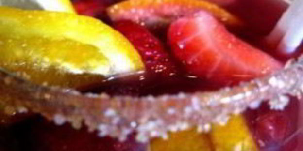 летняя сангрия